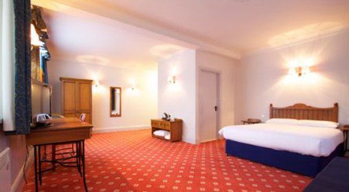 Travelodge Birmingham Kingswinford Phòng bức ảnh